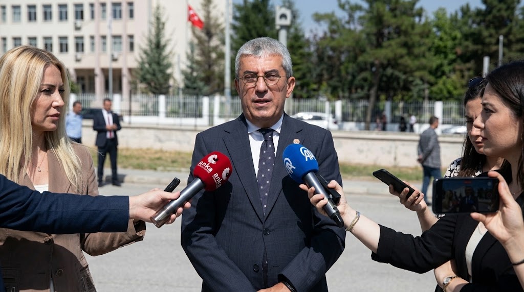Yeni Parti'den AYM'ye iki kanun için iptal başvurusu