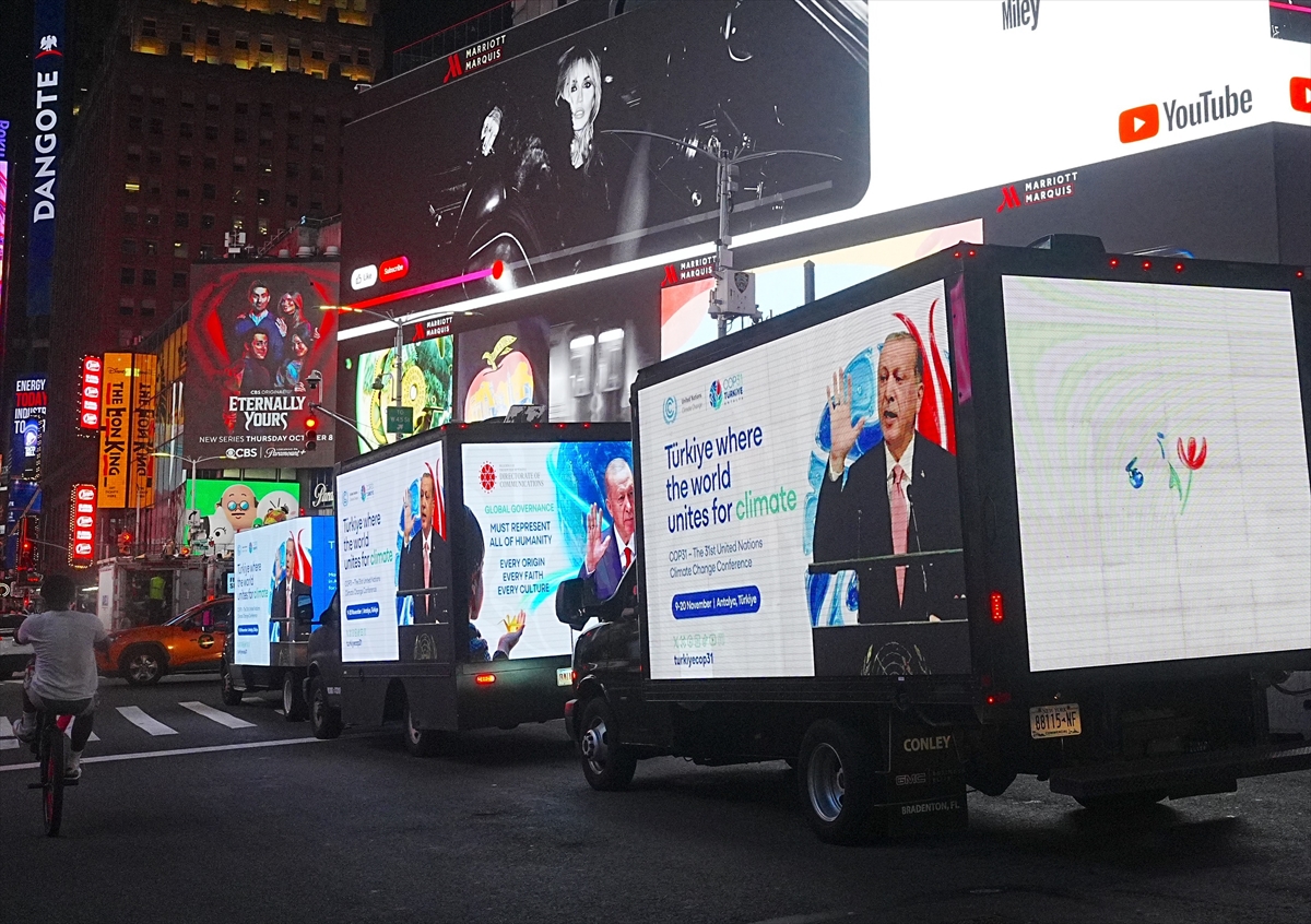 Erdoğan’ın mesajları New York’un kalbinde yayınlandı