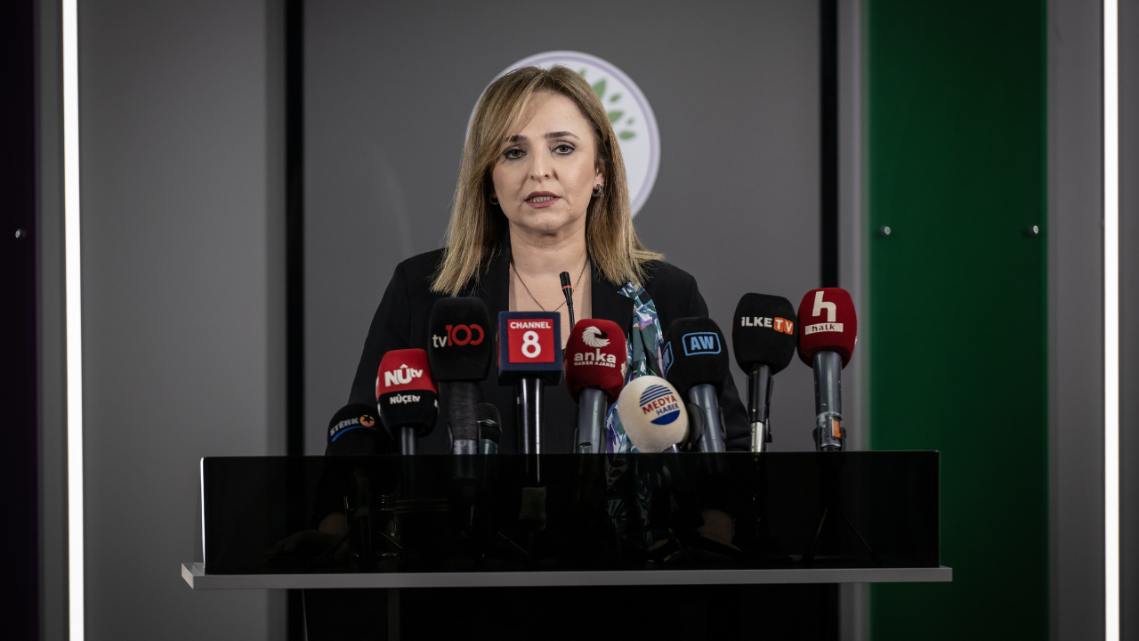DEM Parti, silahsızlanma sürecinde önümüzdeki günleri işaret etti