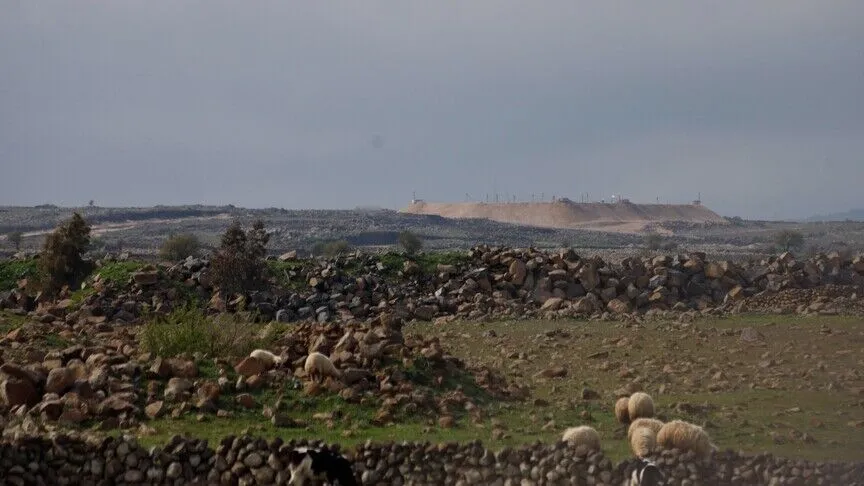 Yasa dışı yerleşim kurmak için Suriye'ye sızan 14 İsrailli yakalandı