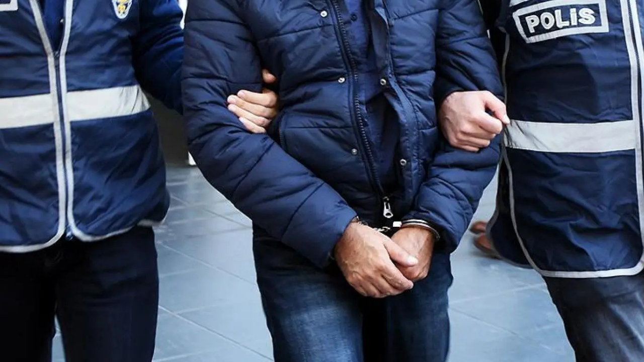 Adana’da akran şiddeti : 2 çocuk cezaevine gönderildi