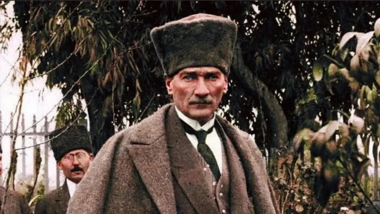 Dünyaca ünlü strateji oyununda Atatürk tartışması: Emrah Safa Gürkan’dan boykot