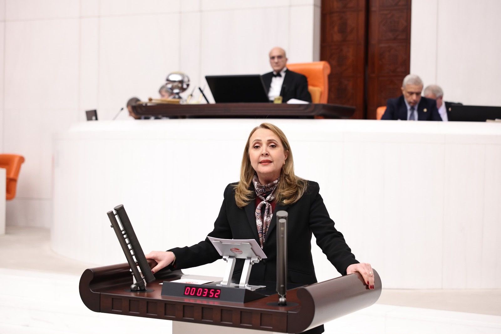 Öğrenciler yerleştirildi, iskan işlemleri sonraya kaldı