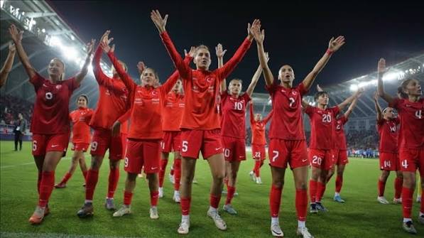 A Milli Kadın Takımı Dünya Kupası play-off turuna hazırlanıyor: Kadro belli oldu