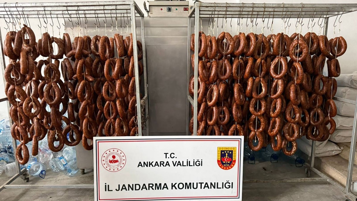 Ankara'da gıda operasyonu: 104 ton et ve et ürünü ele geçirildi
