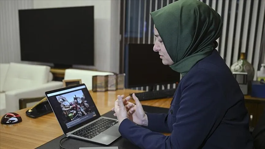 Fatma Betül Sayan Kaya AK Parti'deki görevlerinden istifa etti