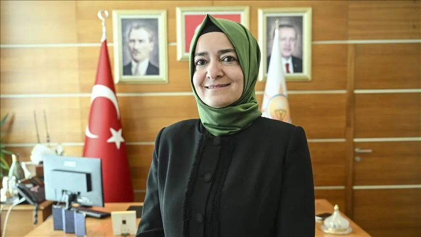 Eski Bakan Fatma Betül Sayan Kaya kimdir? İşte istifa süreci