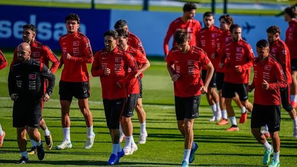 İtalya karşısında hangi isimler yok? Milli takımın beklenen ilk 11'i