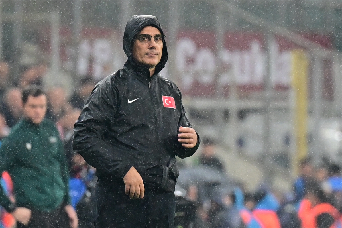 Bursa'da ortalık karıştı! Montella için istifa sesleri