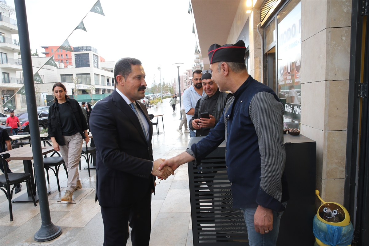 Hatay Atatürk Caddesi'nde yaşam başladı: 936 konut ve 612 iş yeri teslim edildi