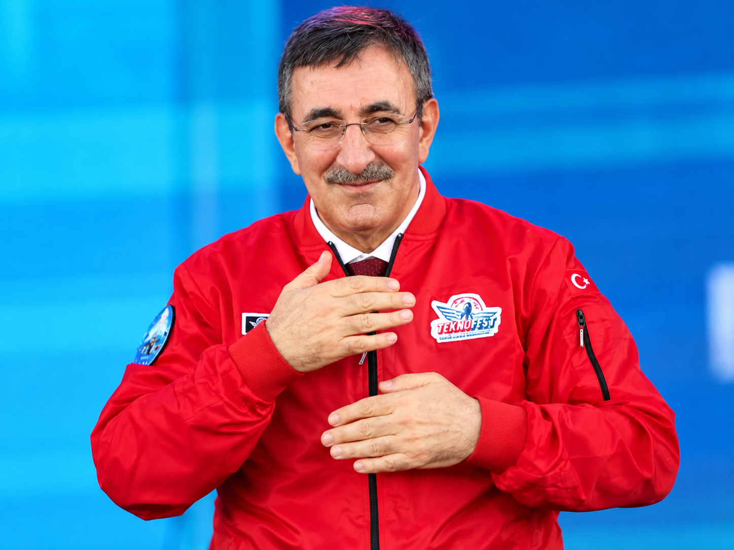 Cevdet Yılmaz'dan TEKNOFEST mesajı: Gençler teknoloji üretecek