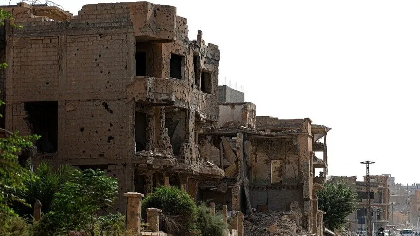 İsrail ordusu Şam’ın Beyt Cin bölgesinde terk edilmiş binayı havaya uçurdu