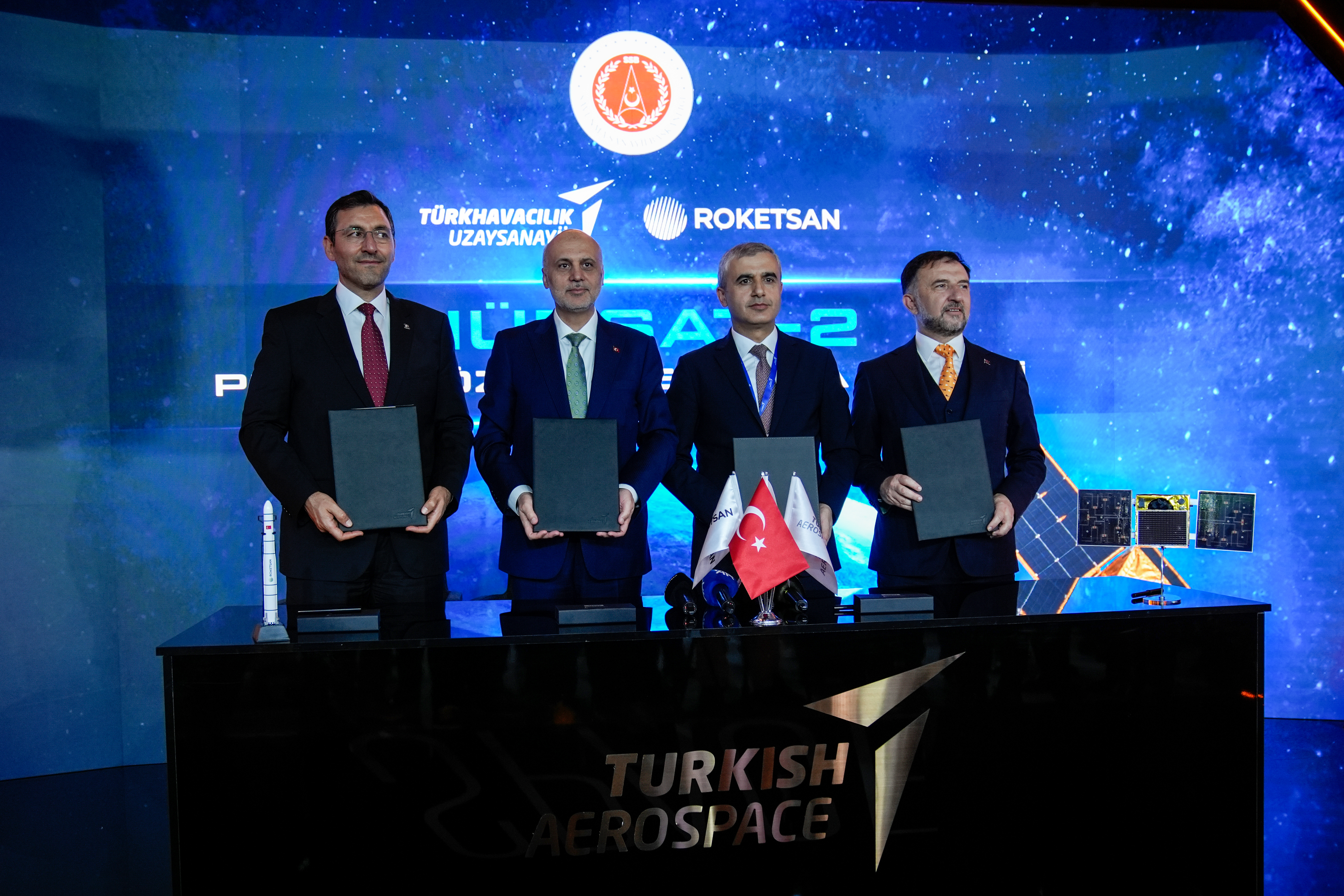 TUSAŞ ve ROKETSAN güçlerini birleştirdi: HÜRSAT-2 için imzalar atıldı