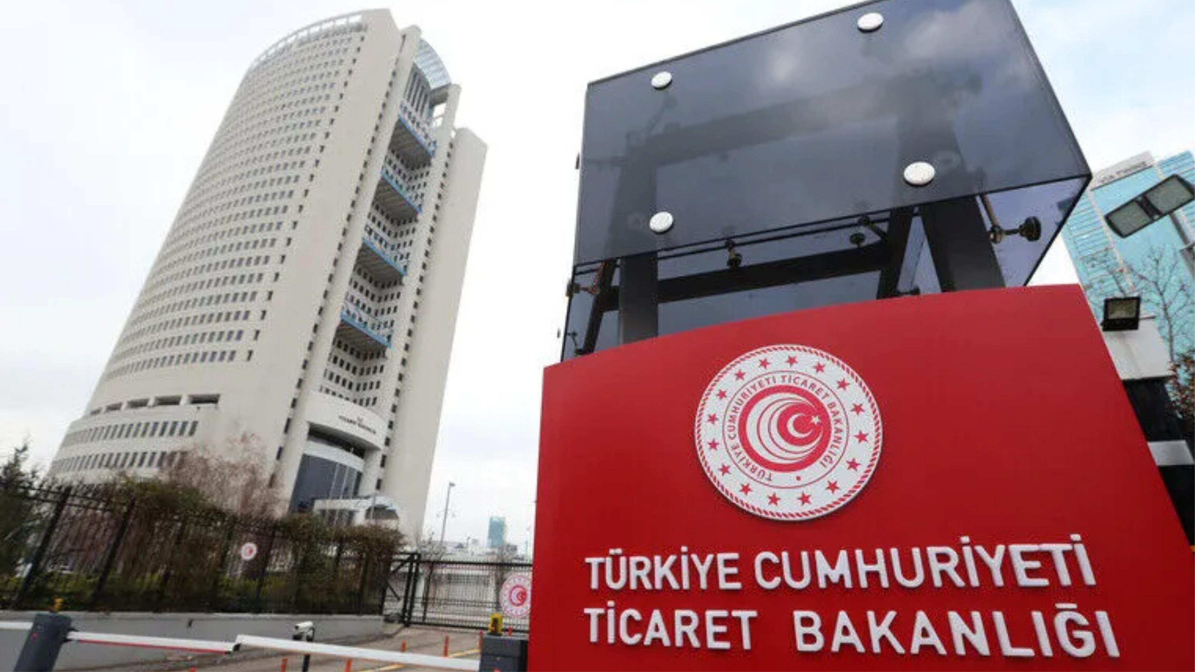 Ticaret Bakanlığı’ndan 9 ayda 2,6 milyar lira ceza: 44 milyon ürün denetlendi