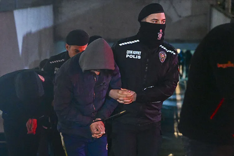 Ankara merkezli 'Daltonlar' operasyonu: 14 ilde 26 gözaltı