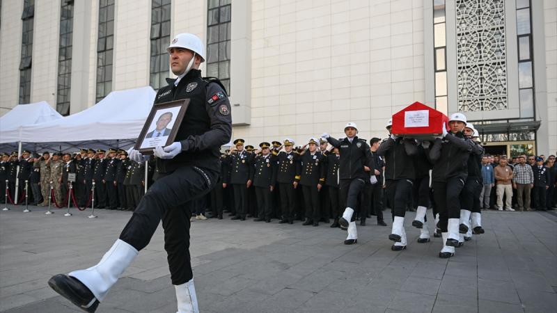 Ankara'dan acı haber: Polis Ahmet Türkoğlu şehit oldu