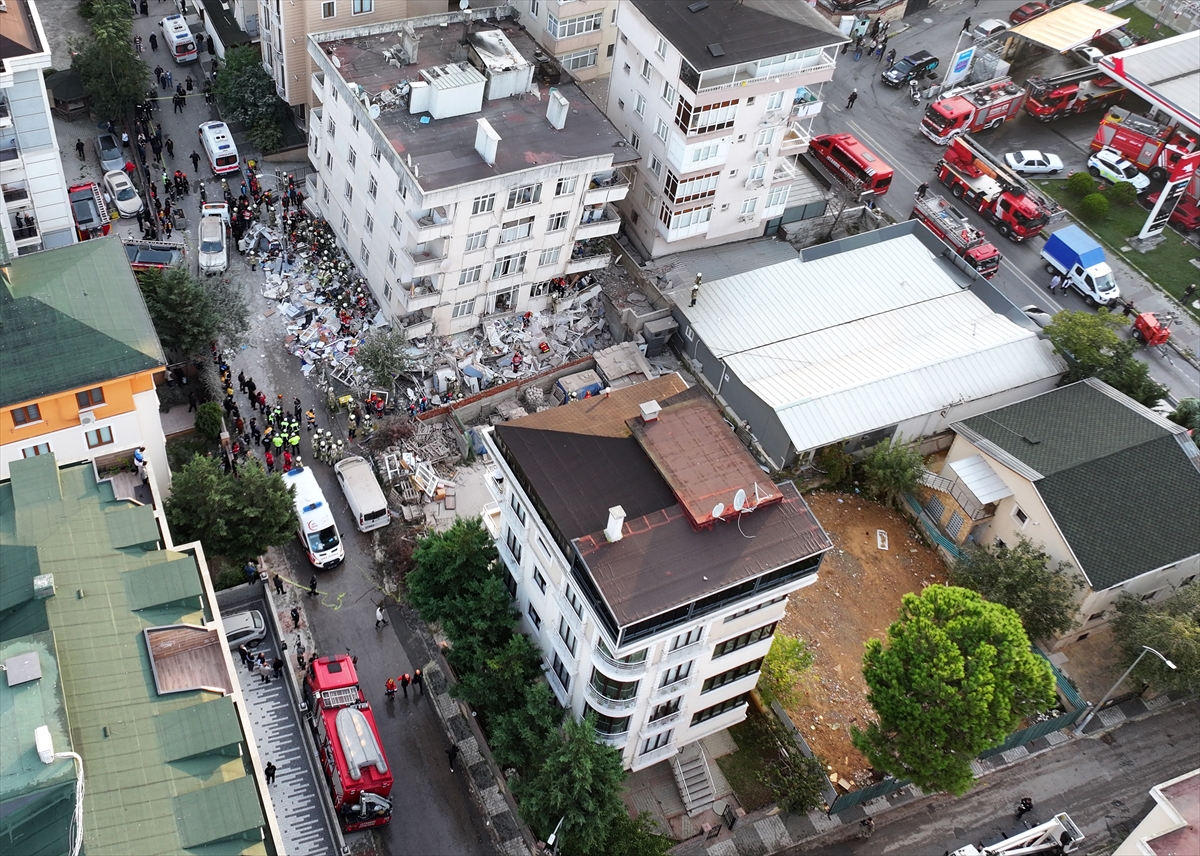 Maltepe'deki enkazdan acı haber! 1 kişi yaşamını yitirdi