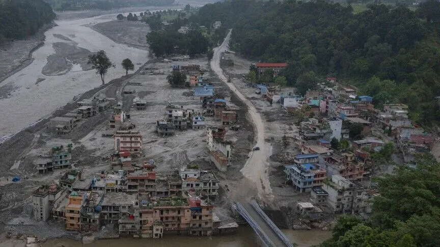 Nepal'deki sel felaketinde 84 çocuk hayatını kaybetti