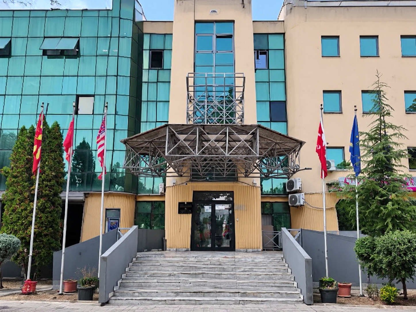 Üsküp’te Türkçe 13 yıldır resmi dil olarak kullanılıyor