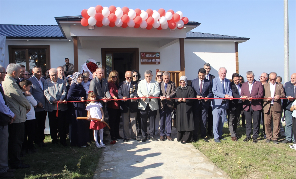 Sinop’un köylerinde atıl yapılar sosyal merkeze dönüşüyor