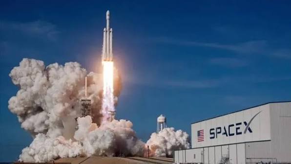 SpaceX’ten küresel telekom sektörünü sarsan adım