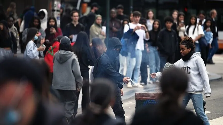 Brüksel'de öğrenciler sokağa döküldü! 9'u çocuk 10 tutuklama