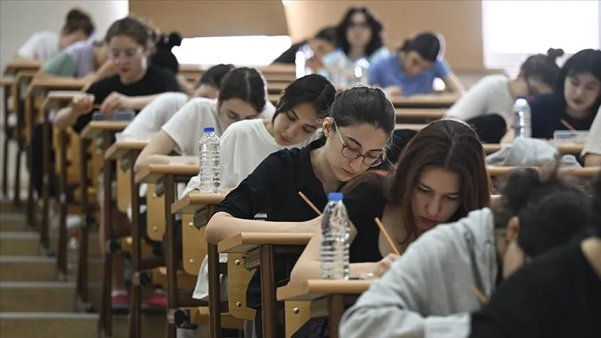 MEB tarihleri güncelledi! Açık öğretim öğrencileri için son gün belli oldu