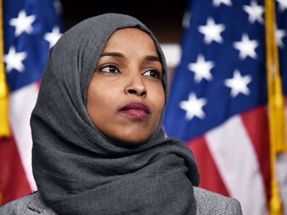 İlhan Omar’ın evinde federal arama: Soruşturma göçmenlik belgelerine odaklanıyor