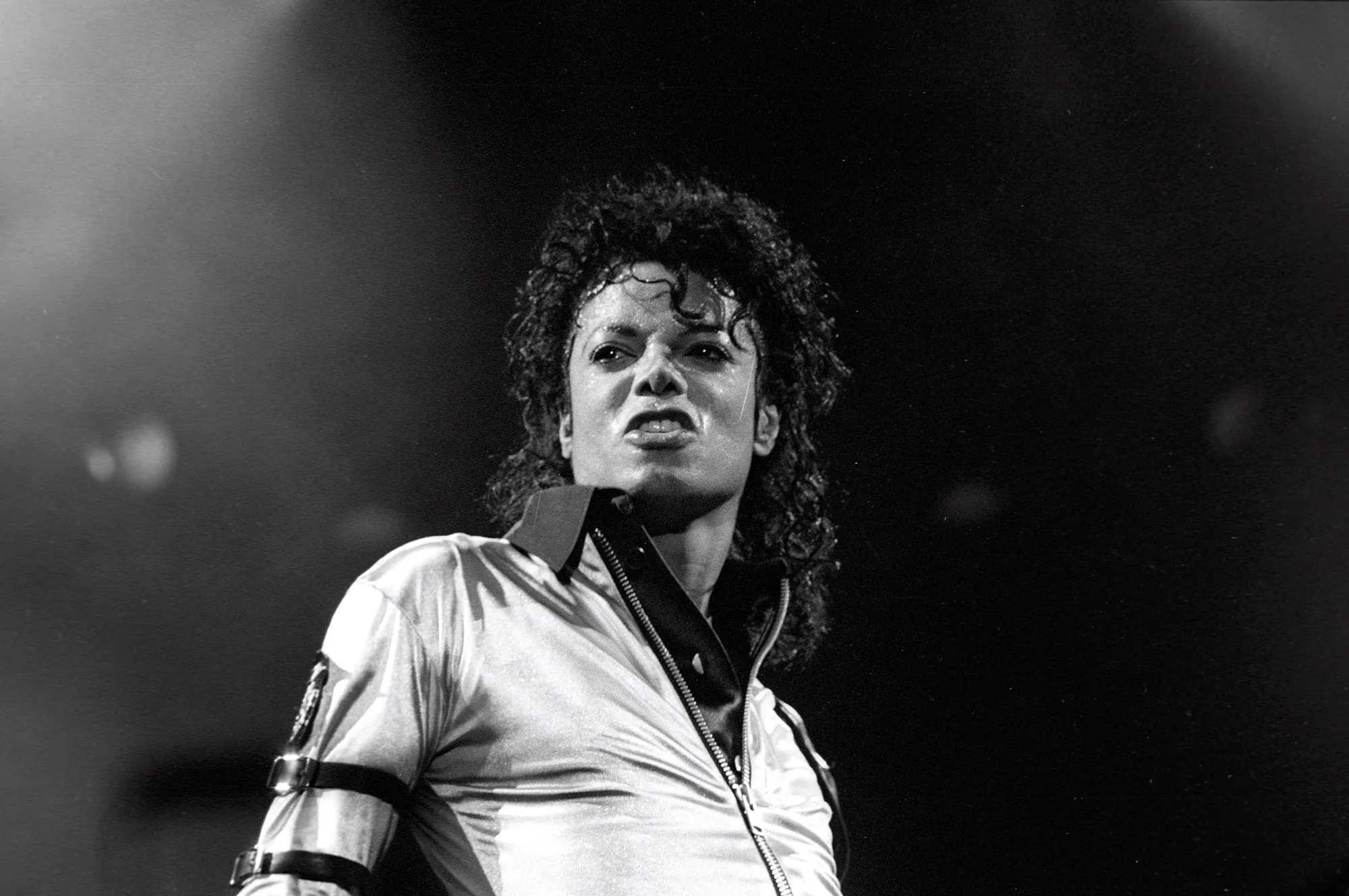 Michael Jackson’ın Thriller ceketi yeniden açık artırmada