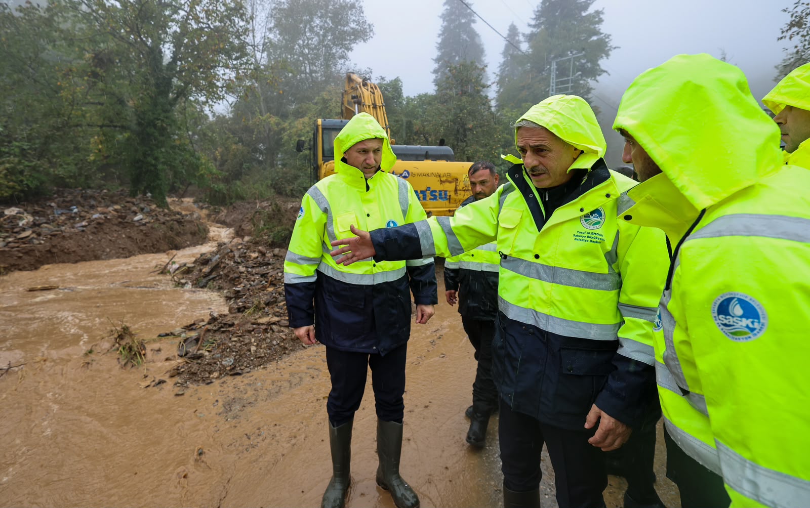 Sakarya’da sağanakta mahsur kalan 120 kişi kurtarıldı