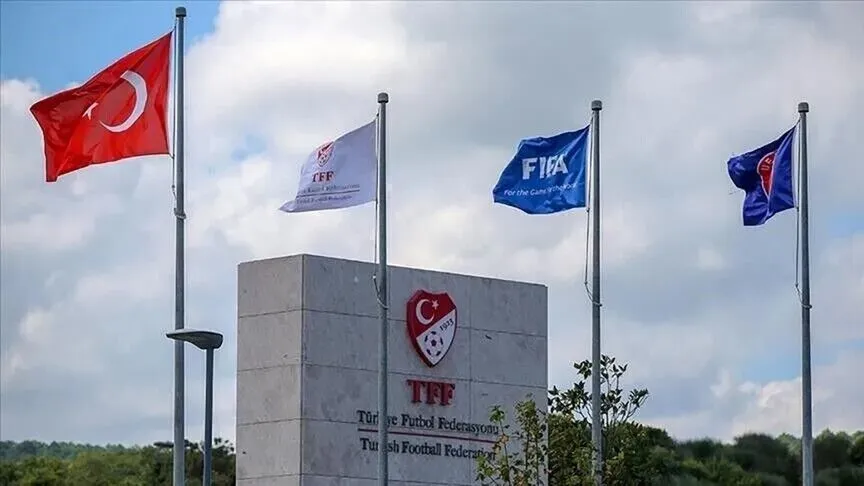 TFF'den tüm profesyonel lig maçları için saygı duruşu kararı