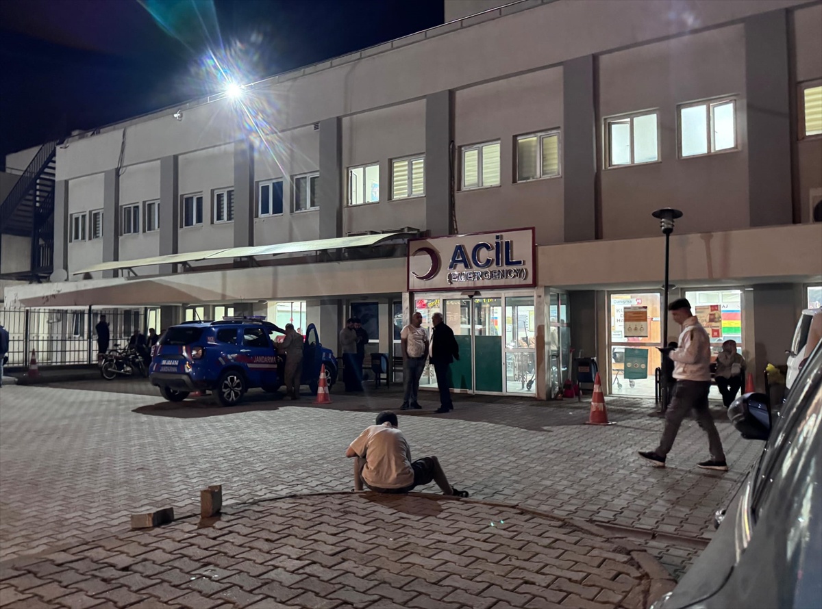 Siirt’te gıda zehirlenmesi şüphesi: 19’u öğrenci 22 kişi hastanede