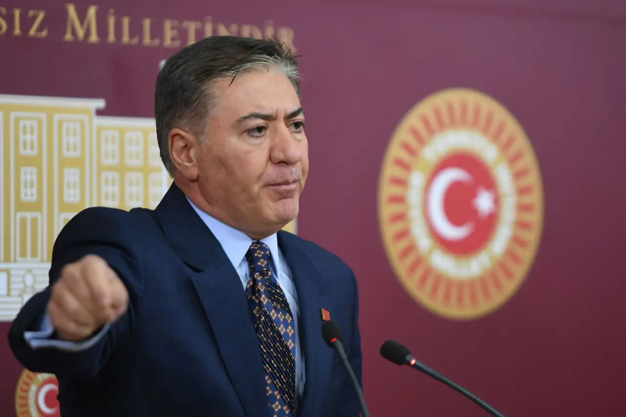 YENİ Parti'den Malatya'da iktidar mesajı: Siyasetin yeri sokaklardır