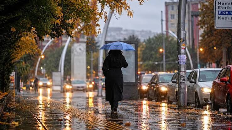 Meteoroloji'den 18 ile uyarı! Fırtına 100 kilometreye ulaşacak