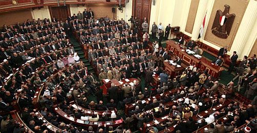 Suudi Arabistan için Mısır Meclisi devrede