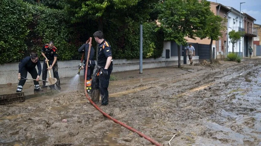 İspanya'da sel felaketi: 2 ölü, 2 bin kişi tahliye edildi
