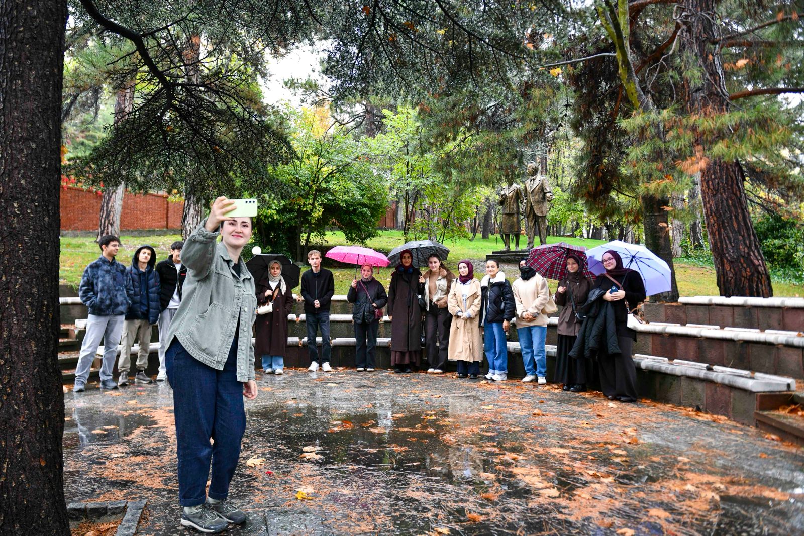 Üniversite öğrencileri Ankara'yı panoramik turla keşfetti