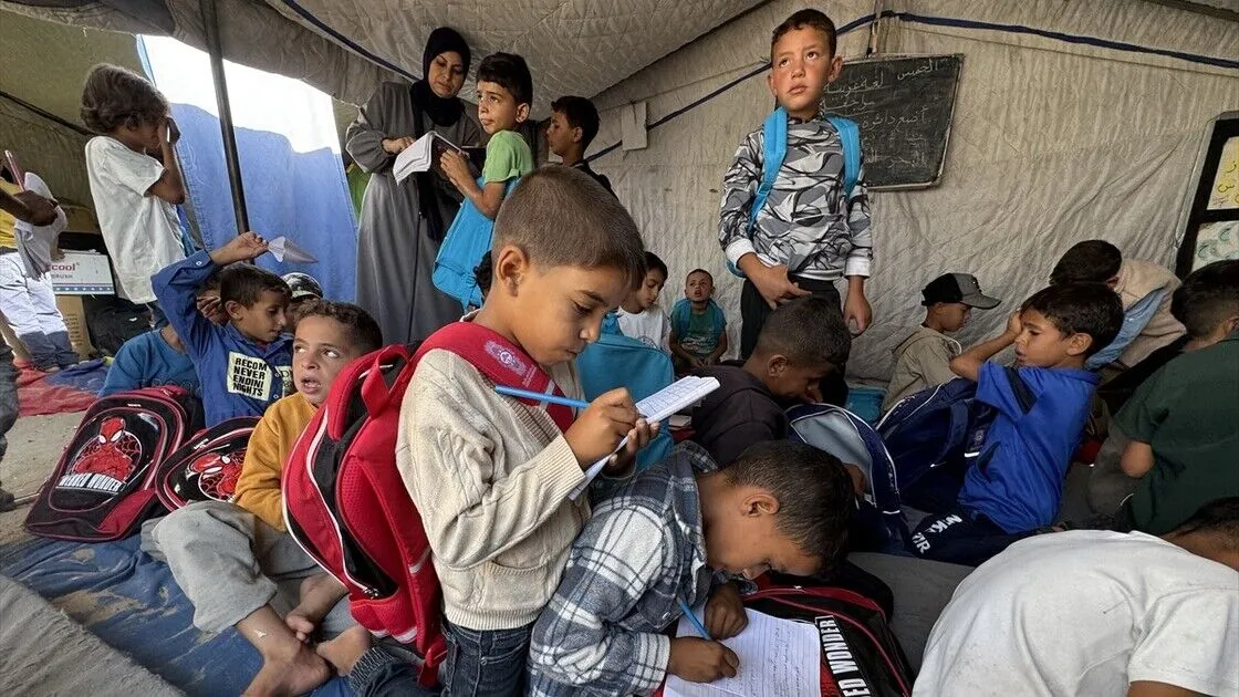 Gazze'de ders zillerinin yeniden çalması için imzalar atıldı