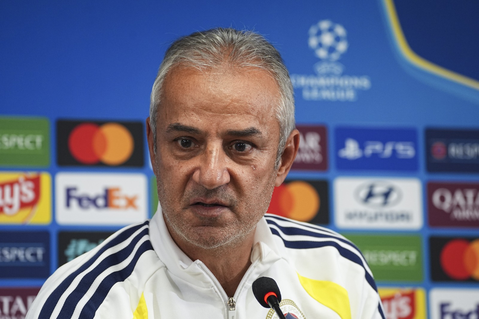 Slavia Prag maçı öncesi Kartal açıkladı: Rotasyon olabilir