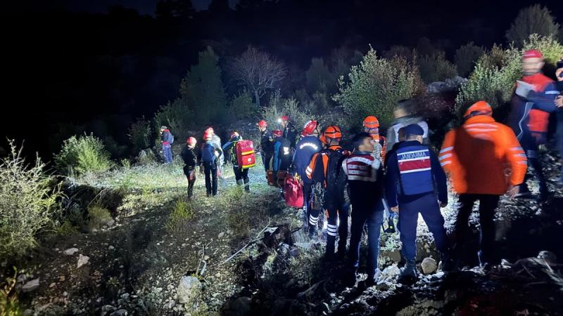 Yazılı Kanyon’da mahsur kalan 10 kişi kurtarıldı