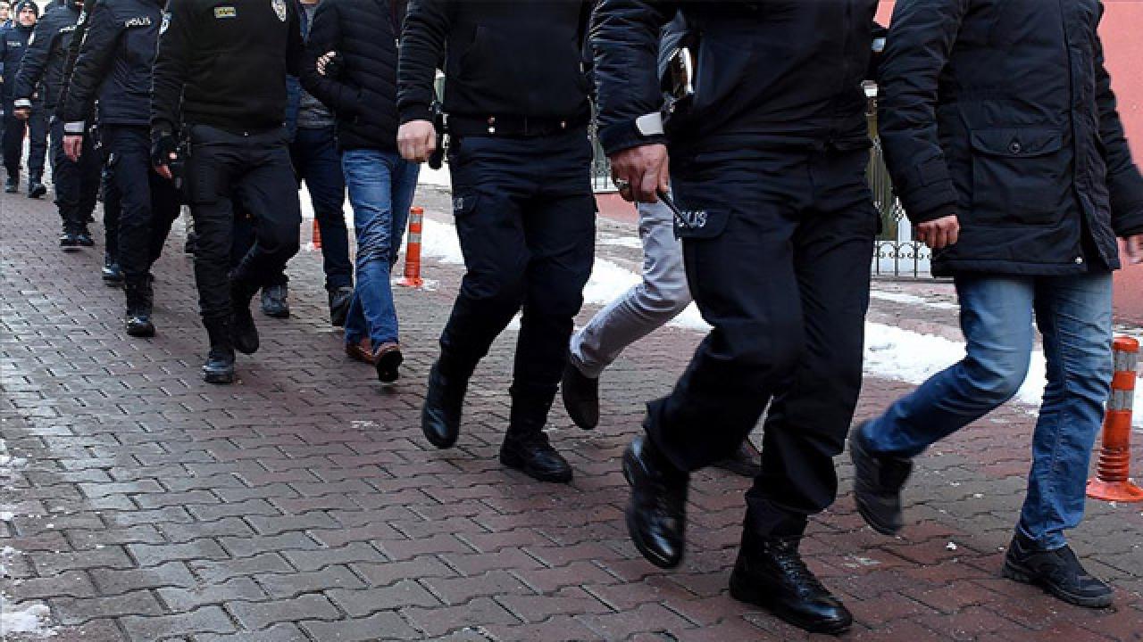 İzmir'de FETÖ operasyonu: 16 şüpheli gözaltına alındı