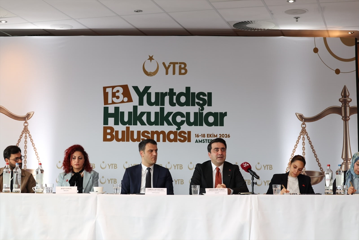 YTB 13. Yurt Dışı Hukukçular Buluşması Hollanda'da yapıldı