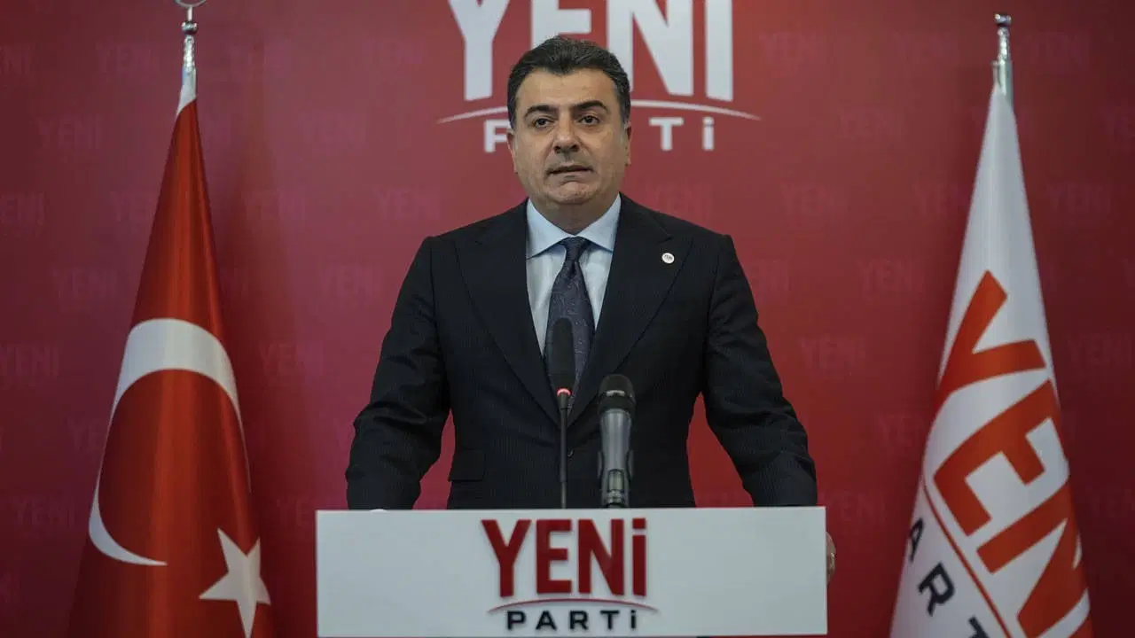 Zeynel Emre’den Murat Kurum’a Ayazağa yanıtı