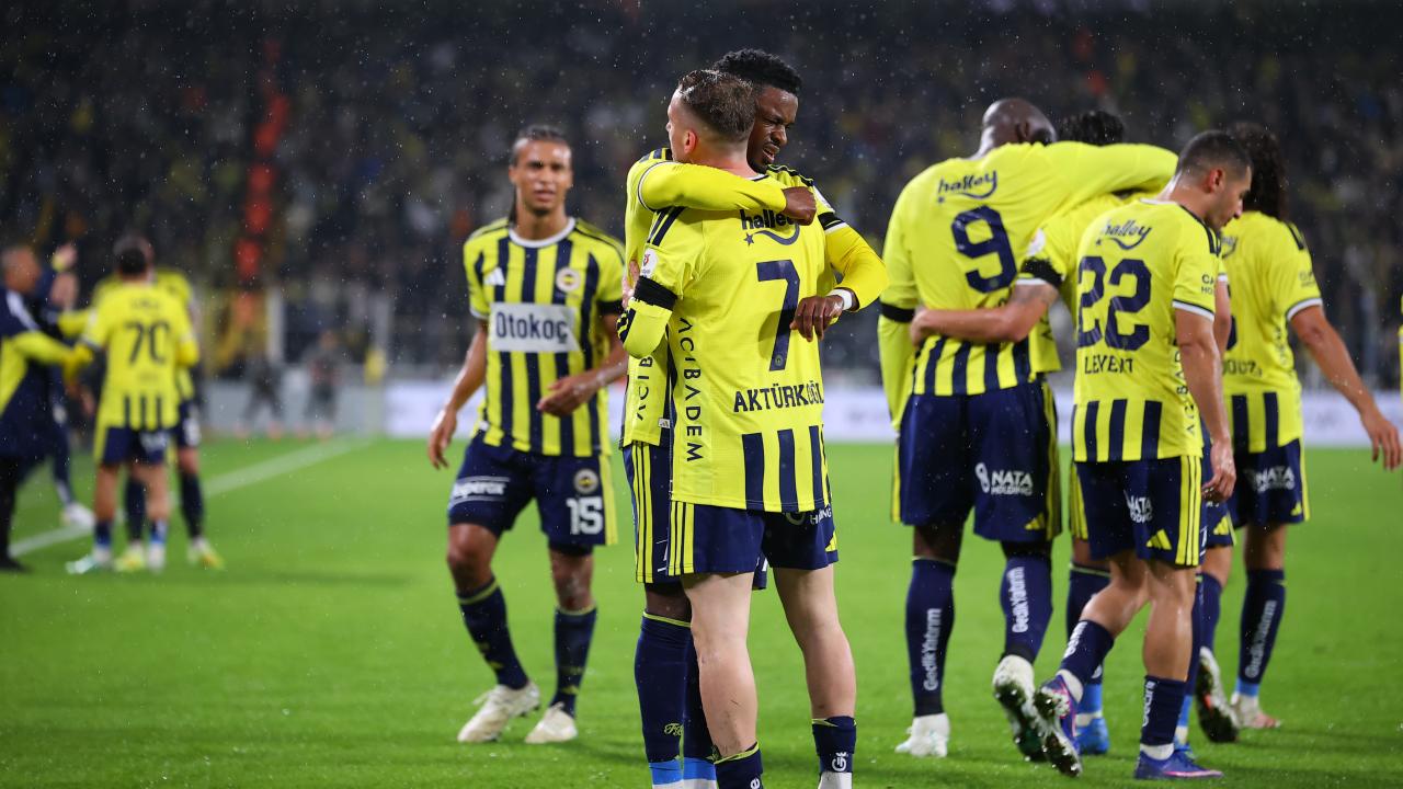 Fenerbahçe 90. dakikada 1,4 milyon eurodan oldu