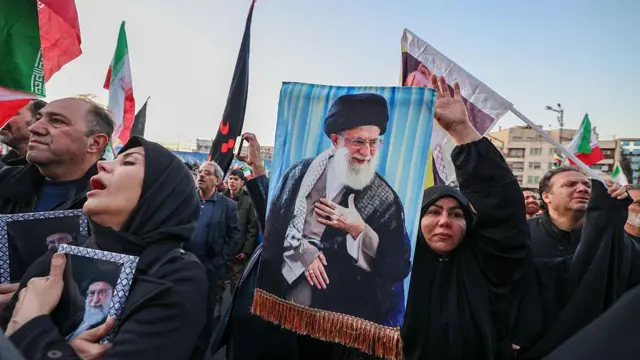 Hamaney'in vasiyetnamesi yandı mı? İran açıkladı