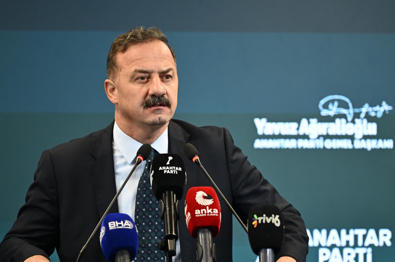 Ağıralioğlu'ndan fon iddiaları üzerinden sert çıkış