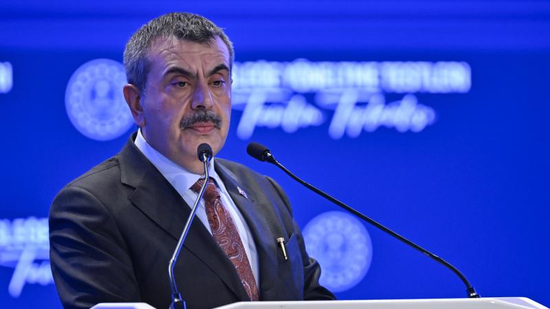 Bakan Tekin’den Meta açıklaması: Dava süreci başlatılabilir