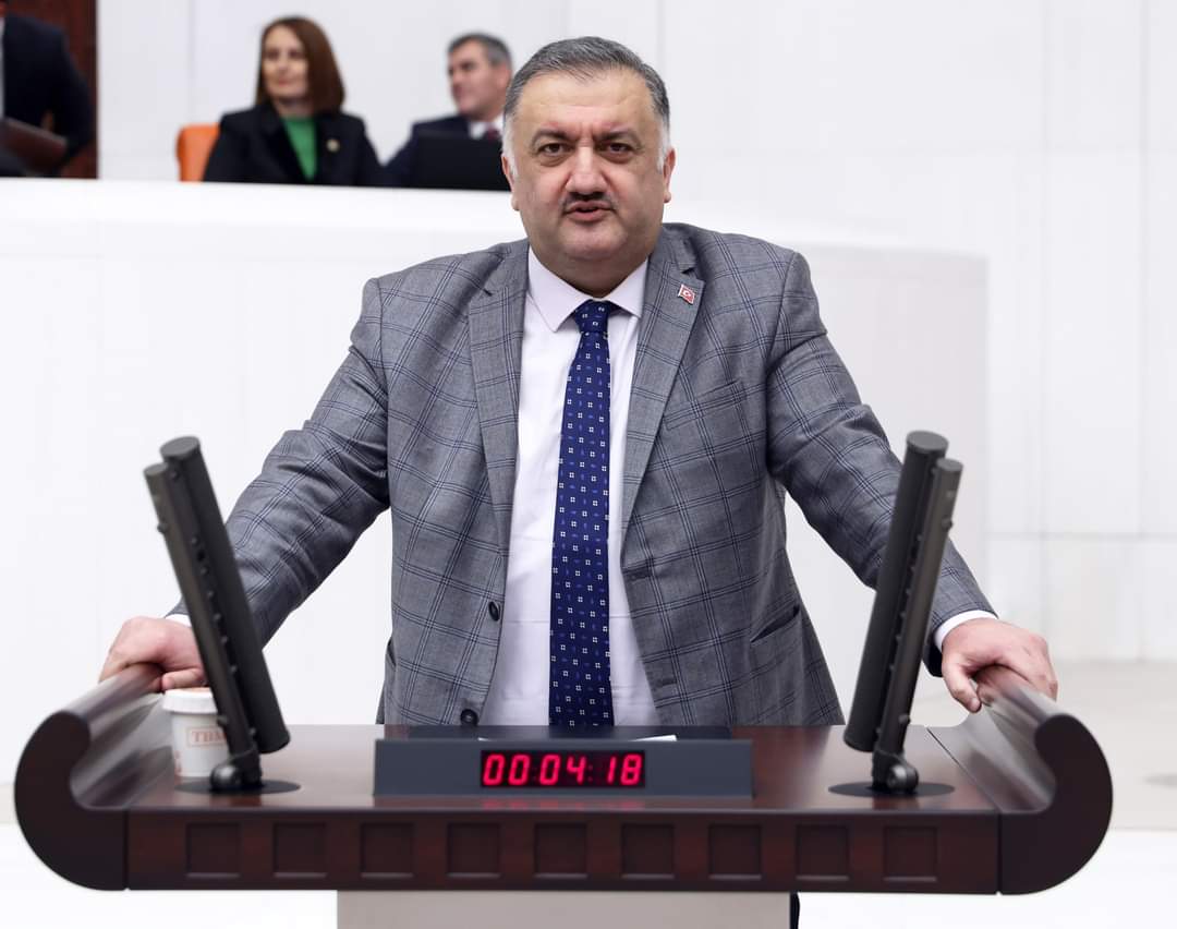 Hasan Karal'dan pancar tepkisi: Çiftçimizin alın teri iki taraftan eriyor