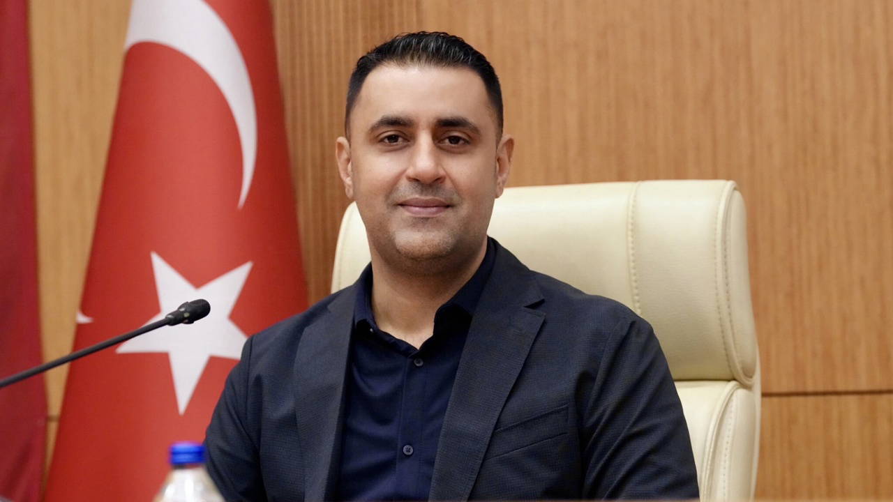 Çukurova Belediye Başkanı görevden uzaklaştırıldı