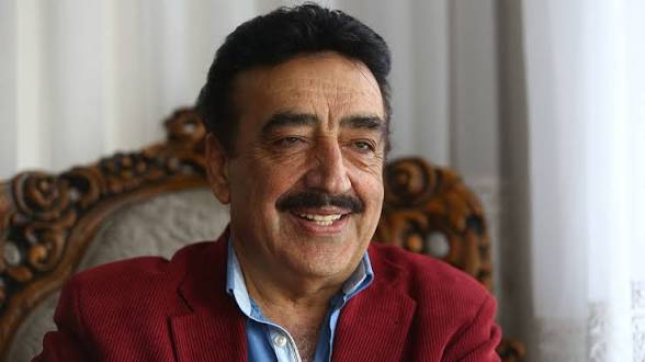Hakkı Bulut sahnede fenalaştı! Hastaneye kaldırıldı